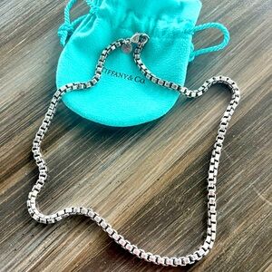 Tiffany & Co Sterling Silver Venetian Link 18” Necklace.